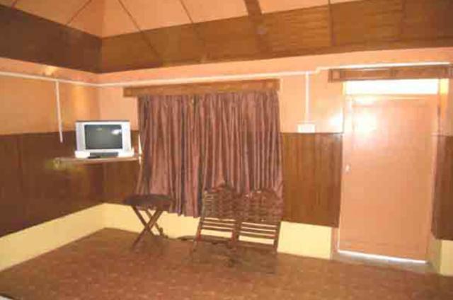 Oyo 43476 Vatika Resort 심라 객실 사진